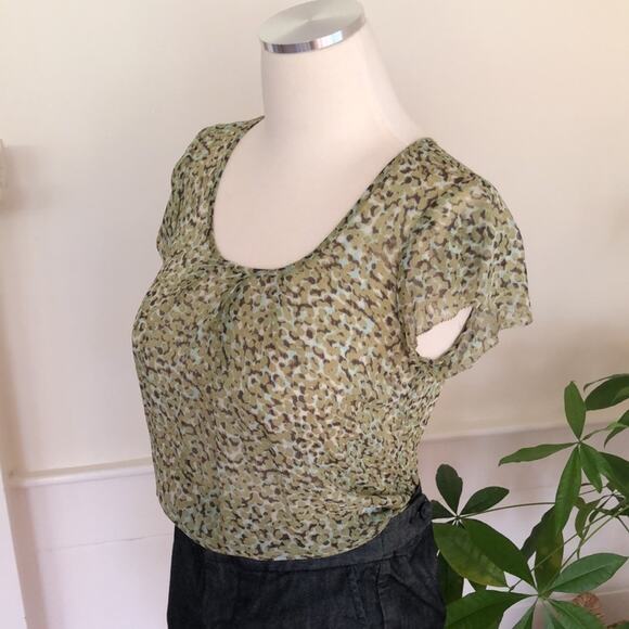 Banana Republic Sheer Floral Transparent Blouse Top V-Neck Sleeveless Size XS - Picture 5 of 10